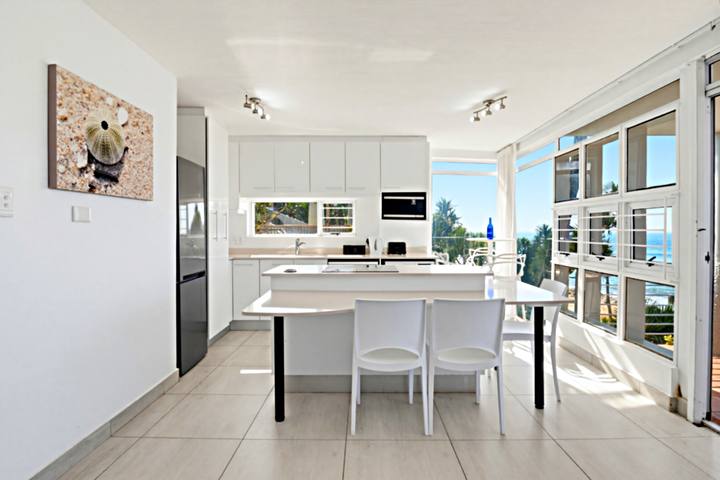 Chakas Cove 1 Living Area